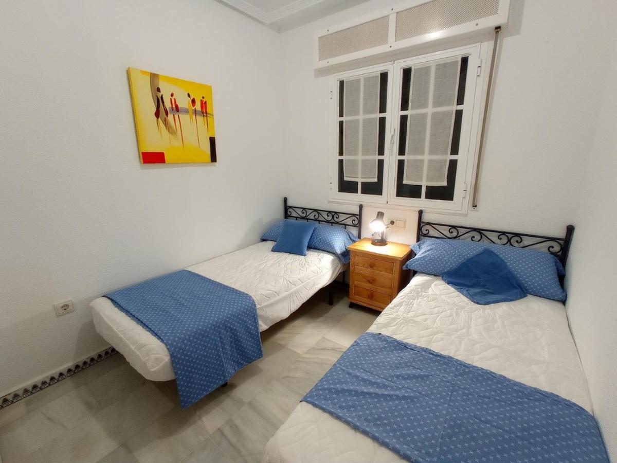 Kiana, La Barrosa Con Parking Y Piscina Lejlighed Chiclana de la Frontera Eksteriør billede