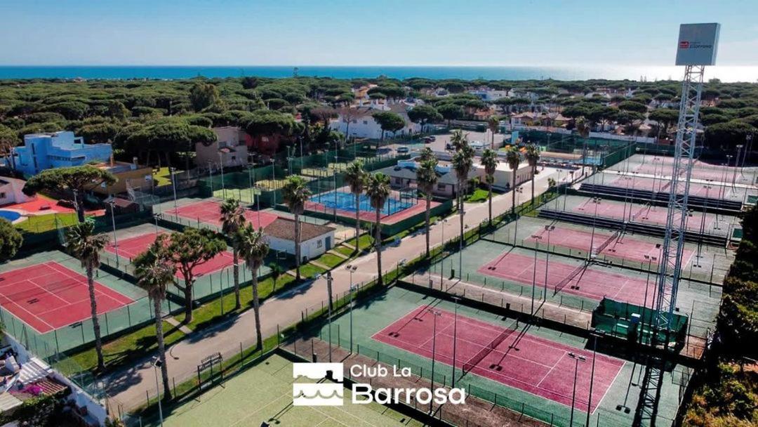 Kiana, La Barrosa Con Parking Y Piscina Lejlighed Chiclana de la Frontera Eksteriør billede