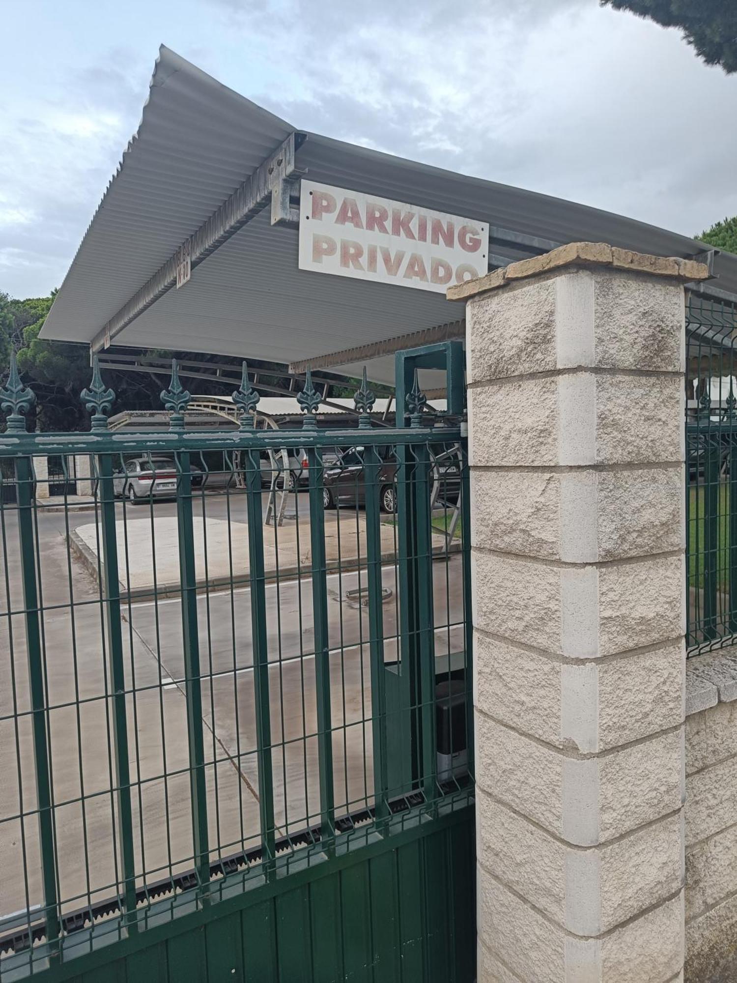 Kiana, La Barrosa Con Parking Y Piscina Lejlighed Chiclana de la Frontera Eksteriør billede